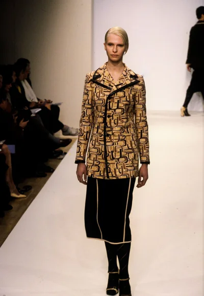 Look 17